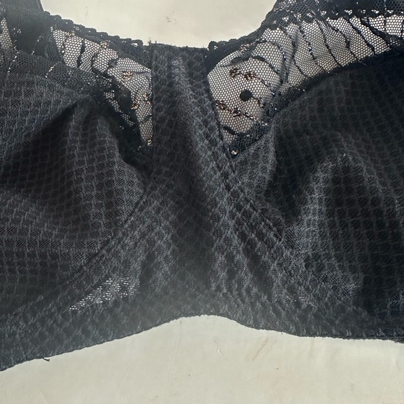 Chantelle Black Sheer Underwire Bra - Picture 4 of 11